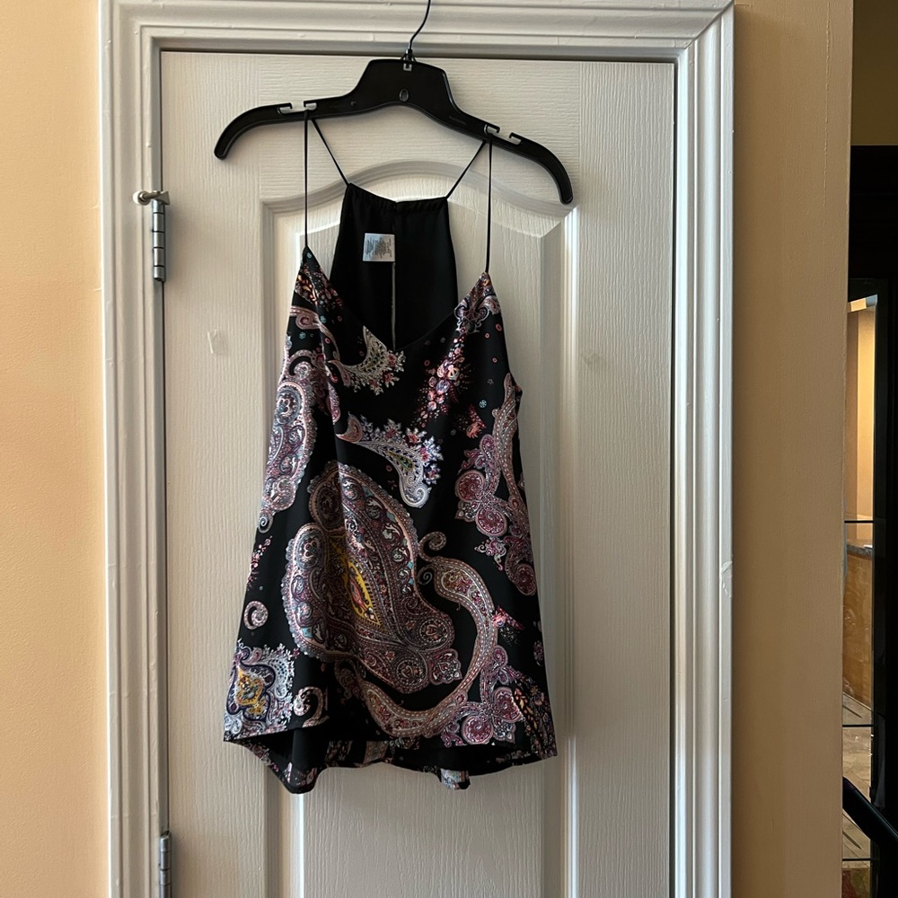Beautiful (revisable) spaghetti strap blouse